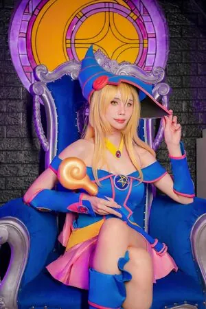 Kura Onee-san