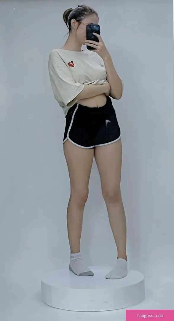 Kura Onee-san - Photo #1180