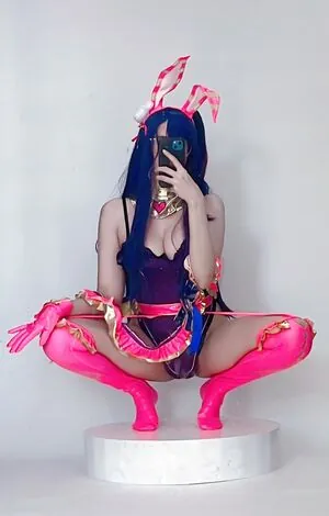 Kura Onee-san