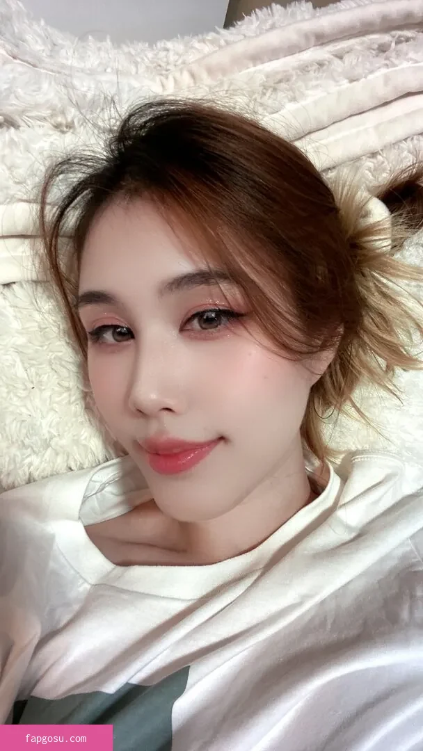 Kura Onee-san - Photo #1202