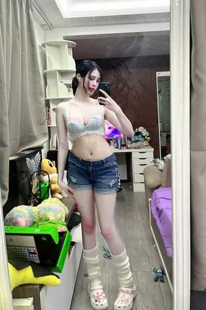 Kura Onee-san