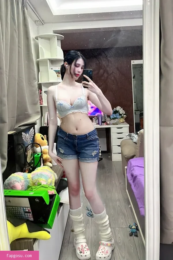 Kura Onee-san - Photo #1259