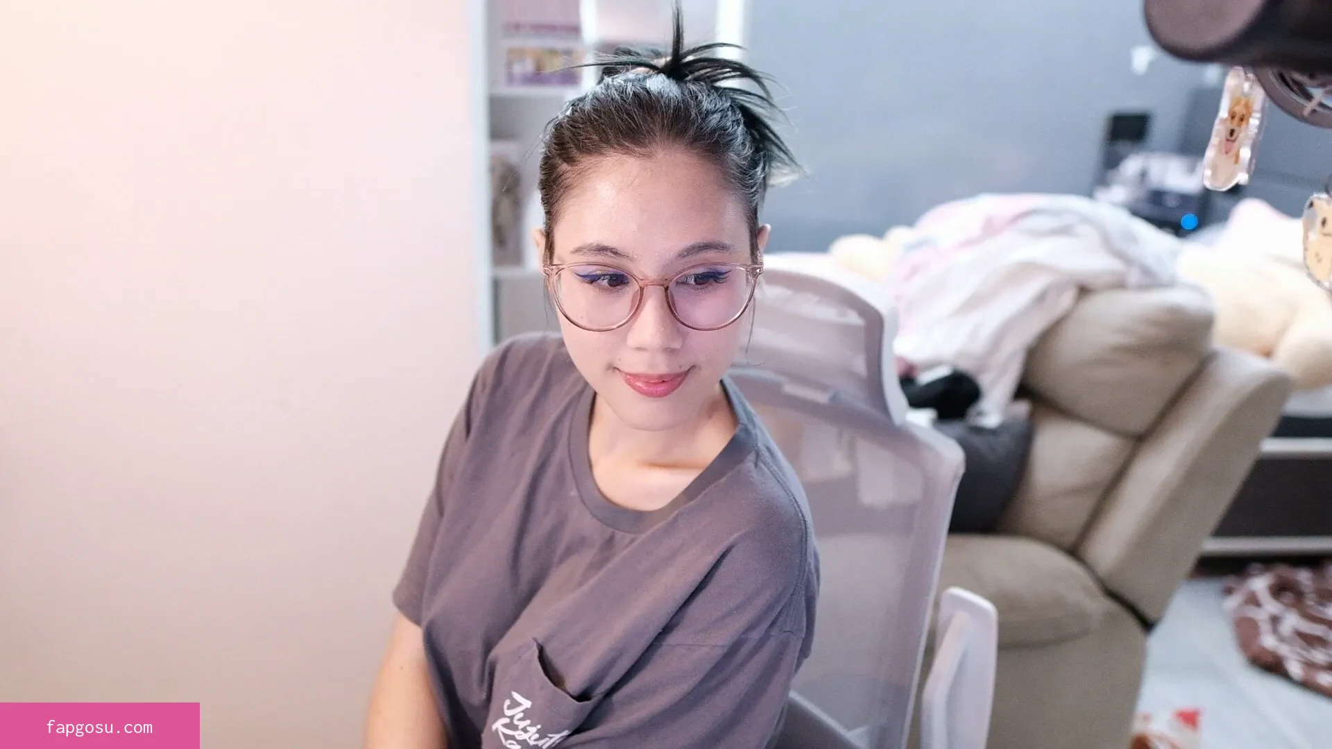 Kura Onee-san