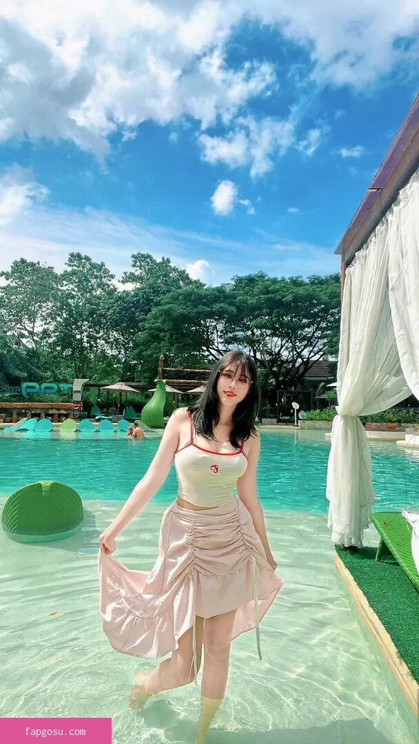 Kura Onee-san - Photo #1300
