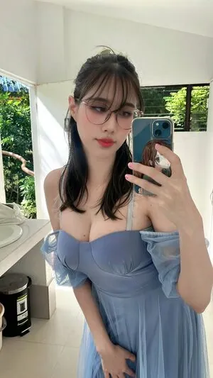 Kura Onee-san