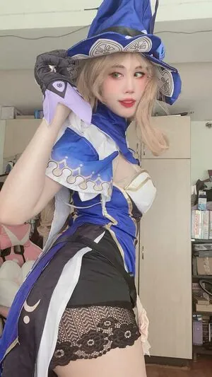 Kura Onee-san