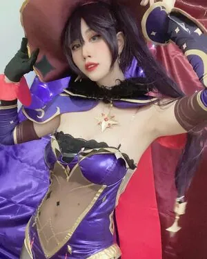 Kura Onee-san