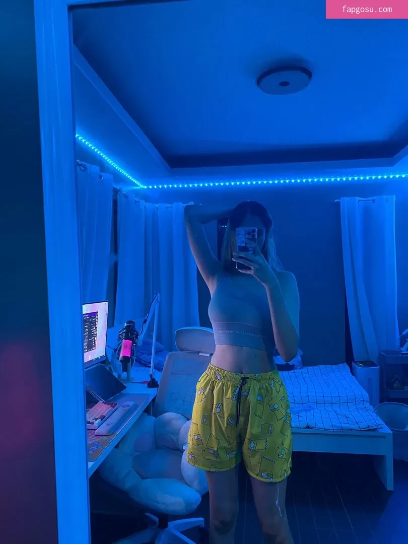 Kura Onee-san - Photo #457