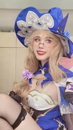 Kura Onee-san