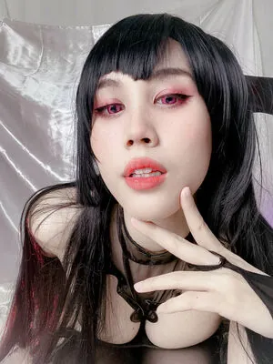 Kura Onee-san