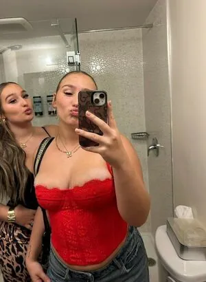 Keira Plourde content