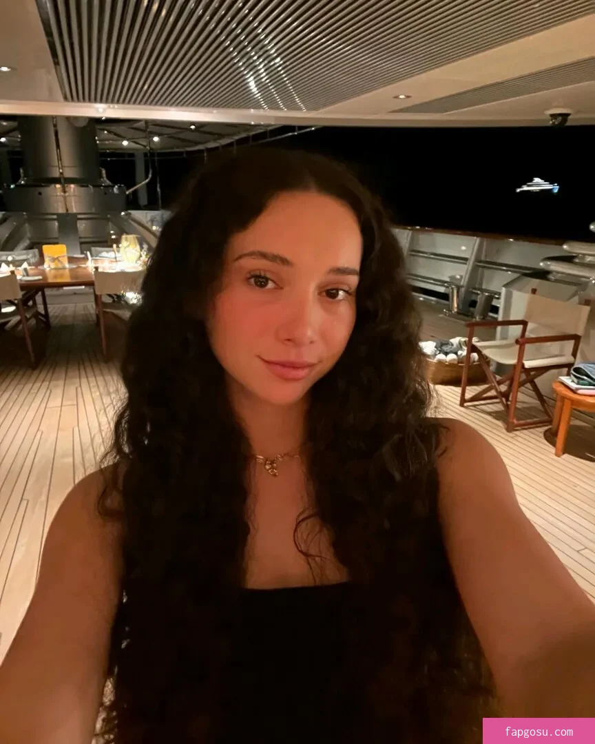 Kira Petilli