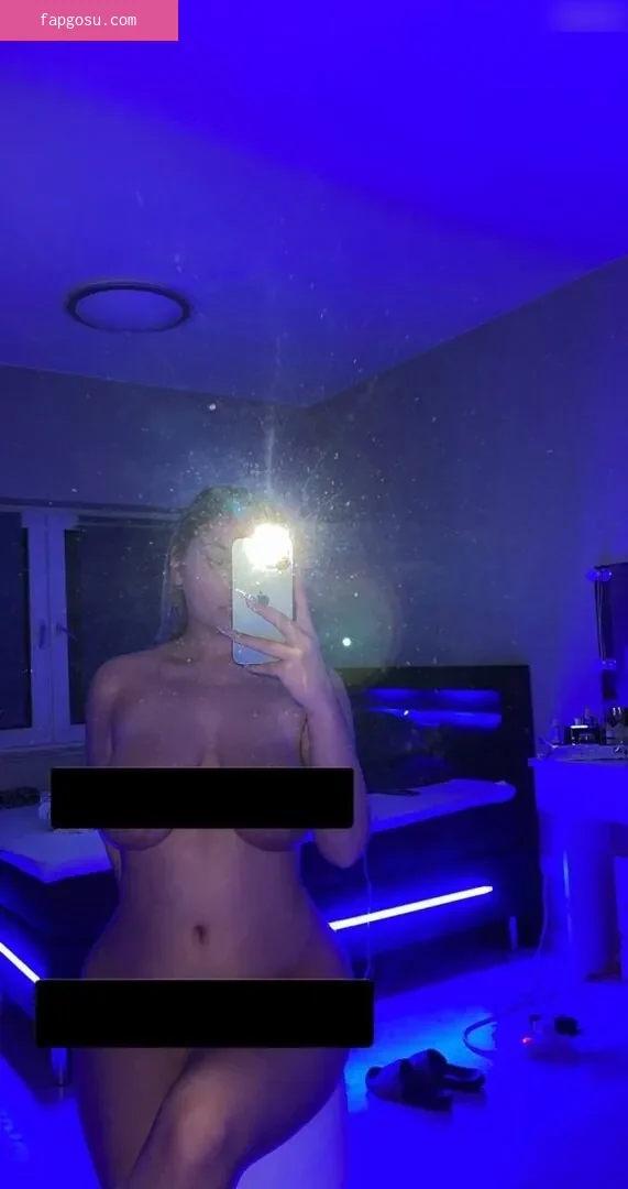 Kristinamouu