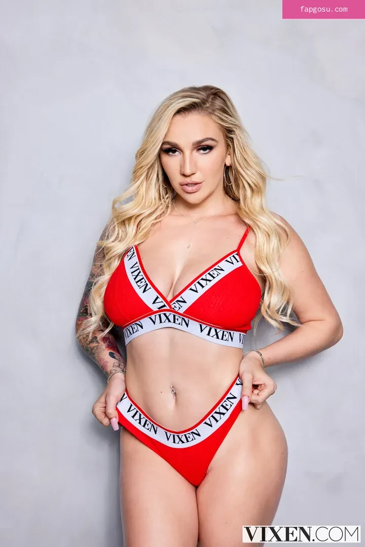 Kendra Sunderland