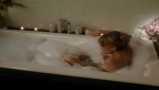 Kyra Sedgwick content