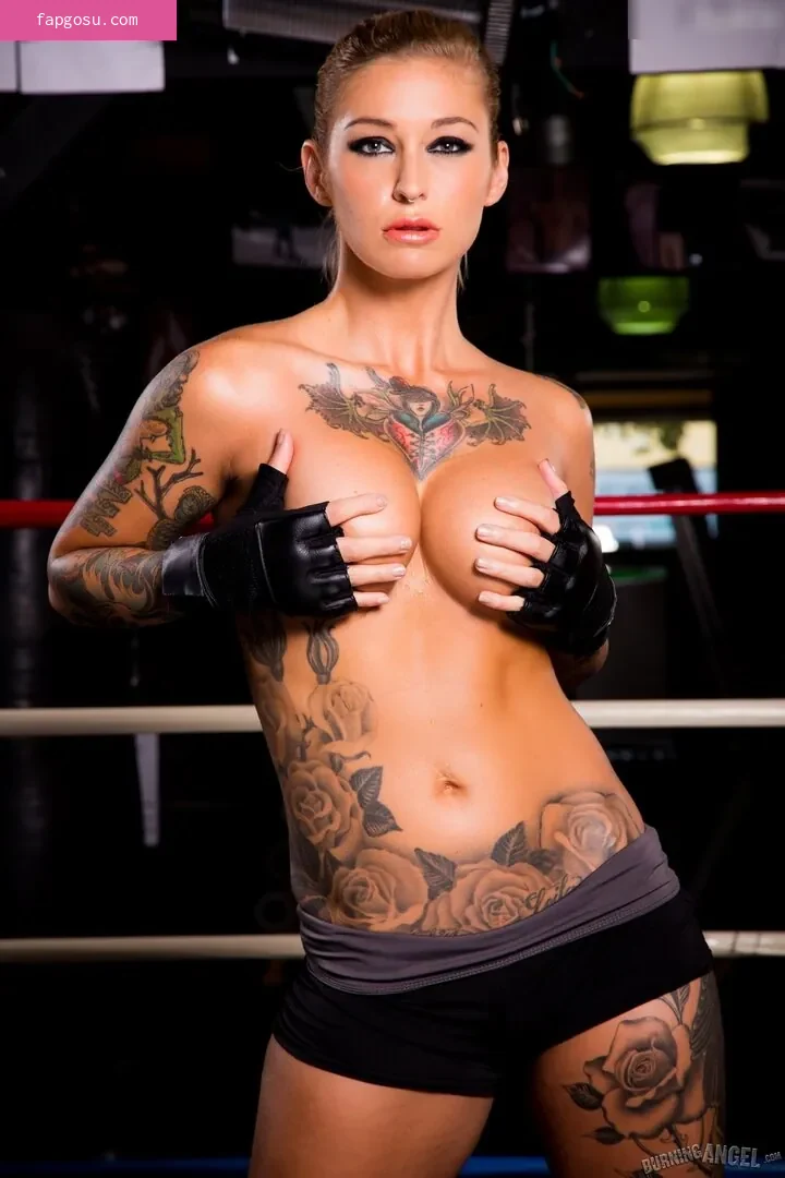 Kleio Valentien