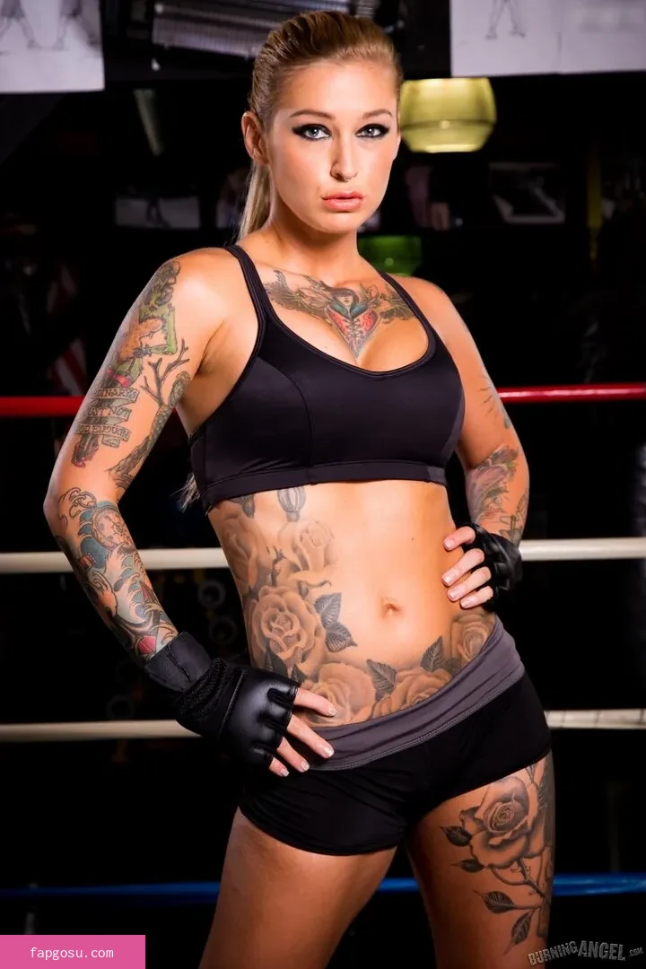 Kleio Valentien