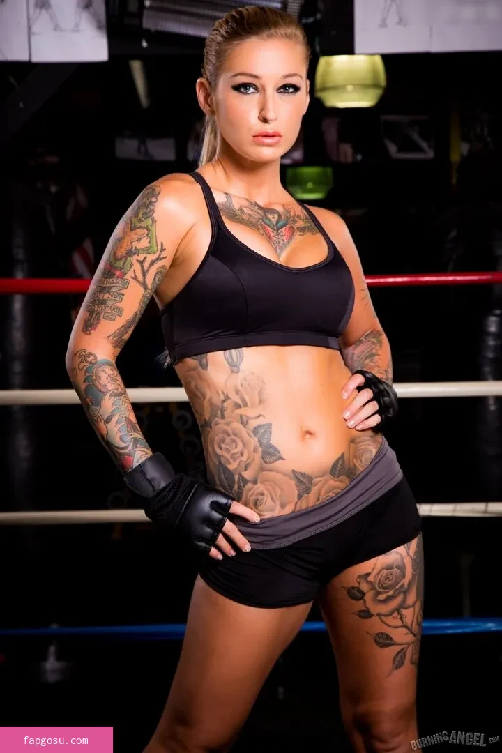 Kleio Valentien