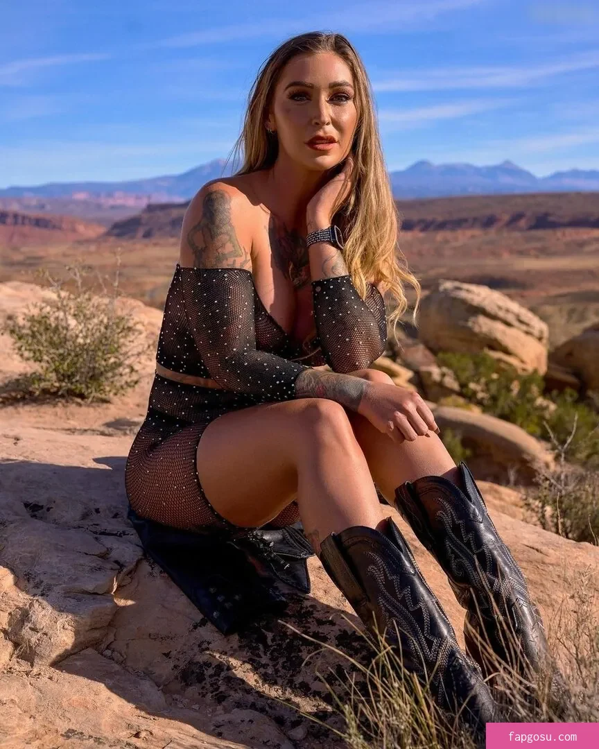 Kleio Valentien