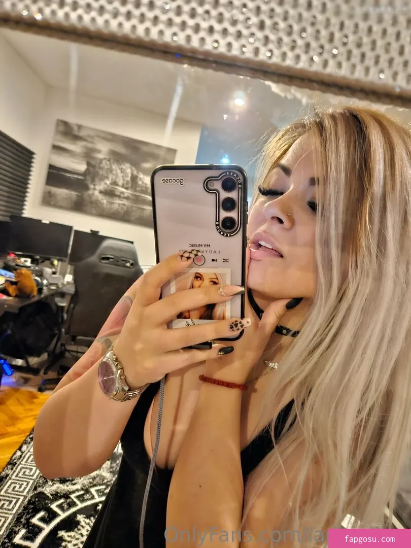 LadyMiiloo