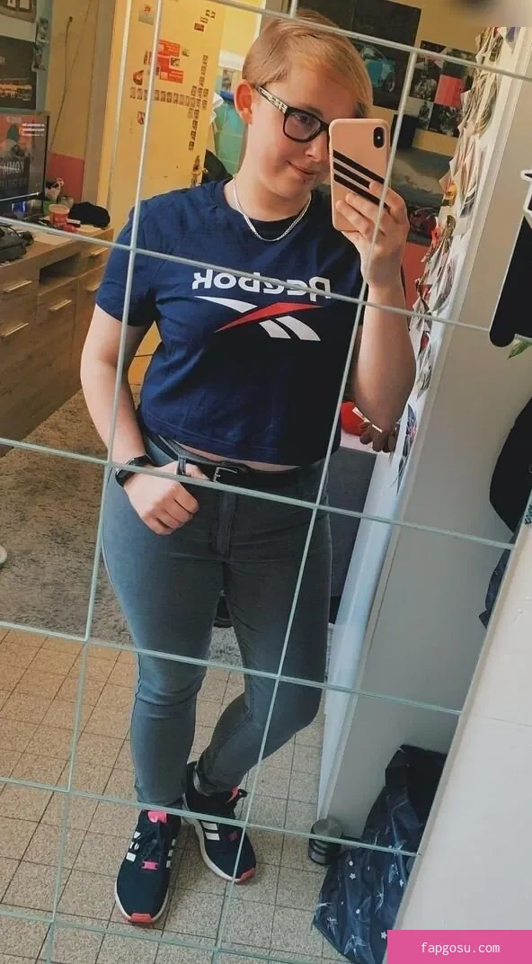 lauradenise98