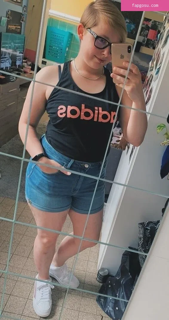 lauradenise98