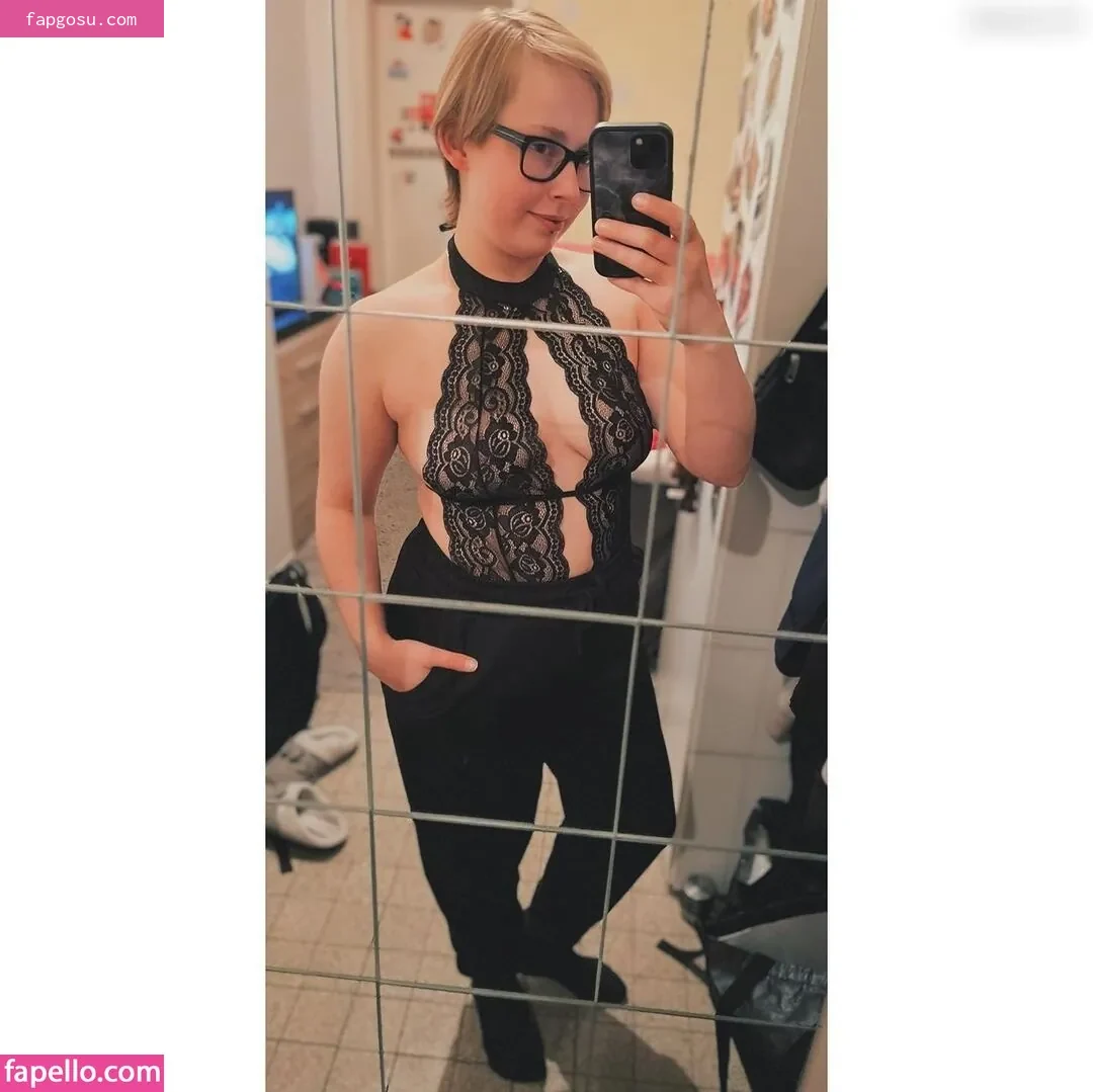 lauradenise98