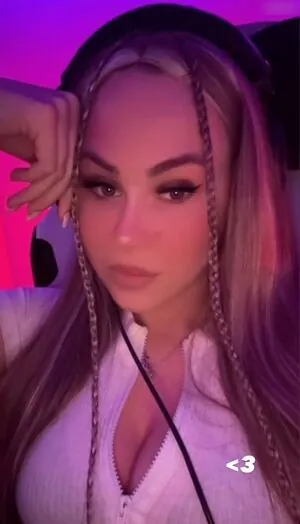 Lavrasophie content