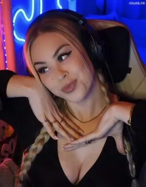 Lavrasophie content