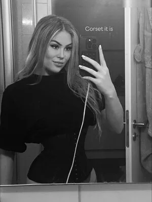 Lavrasophie content