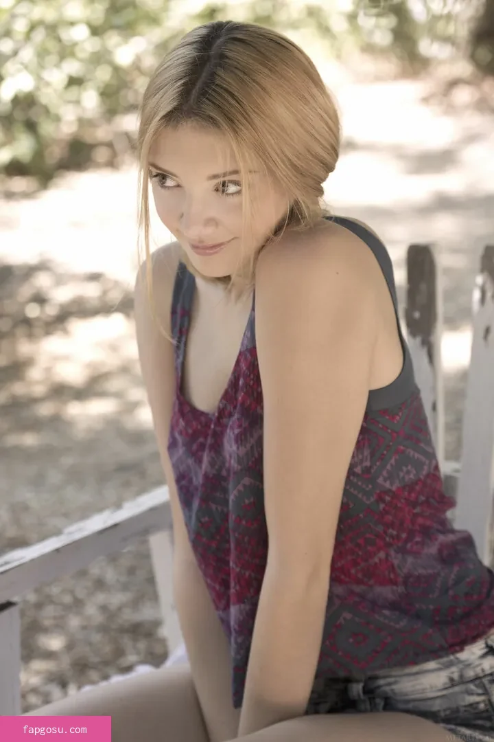 Lena Anderson - Photo #443