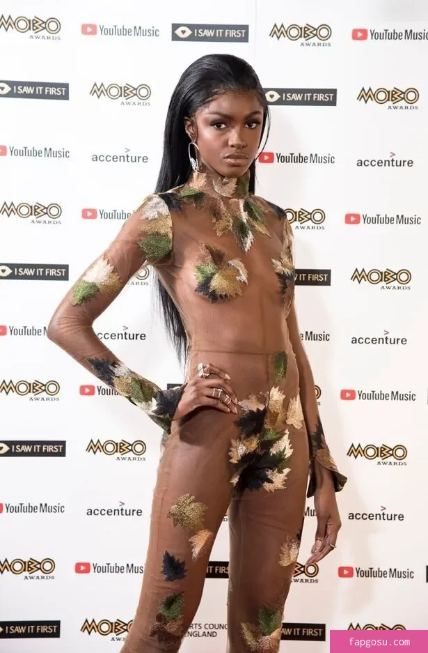 Leomie Anderson