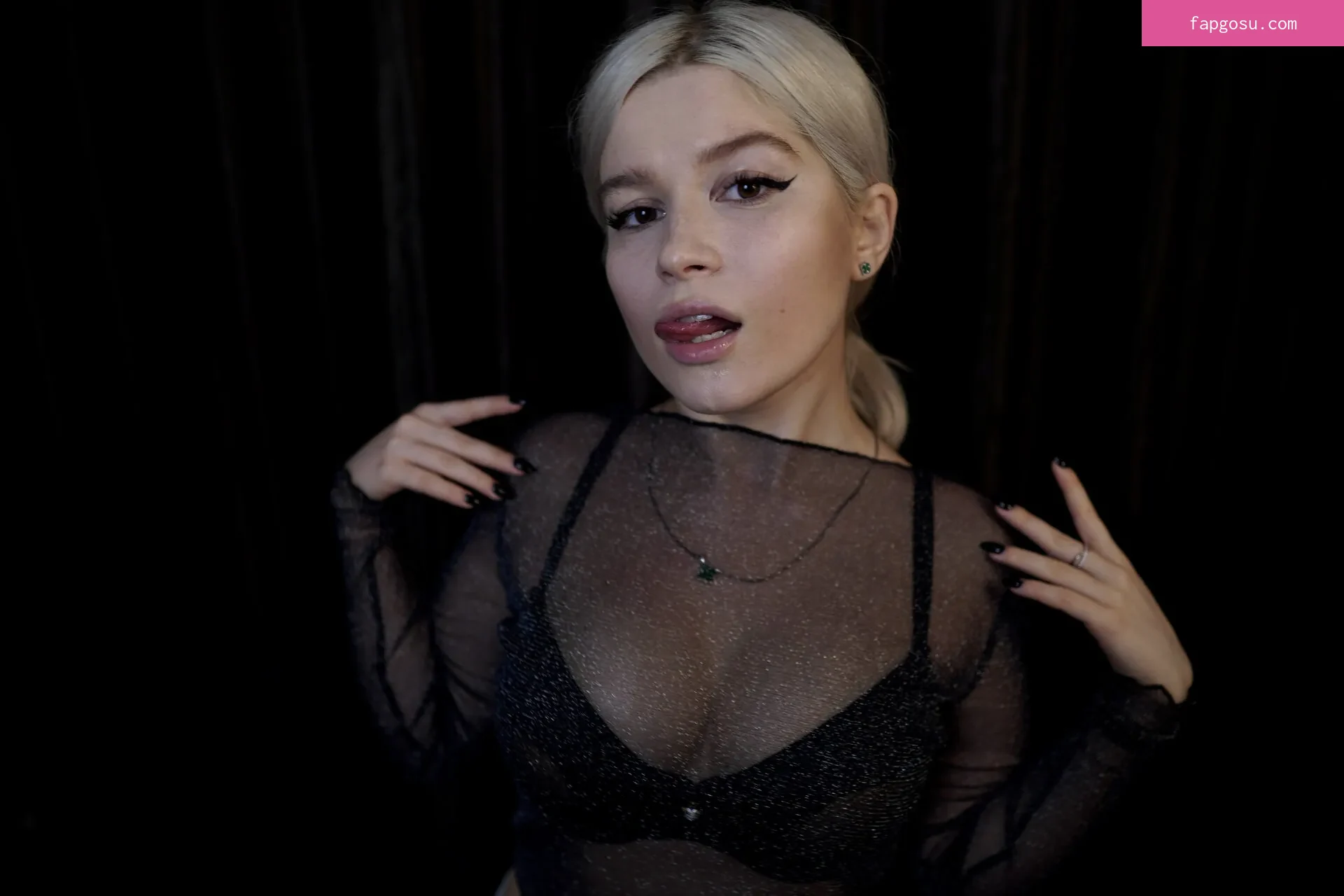 Lerka ASMRka