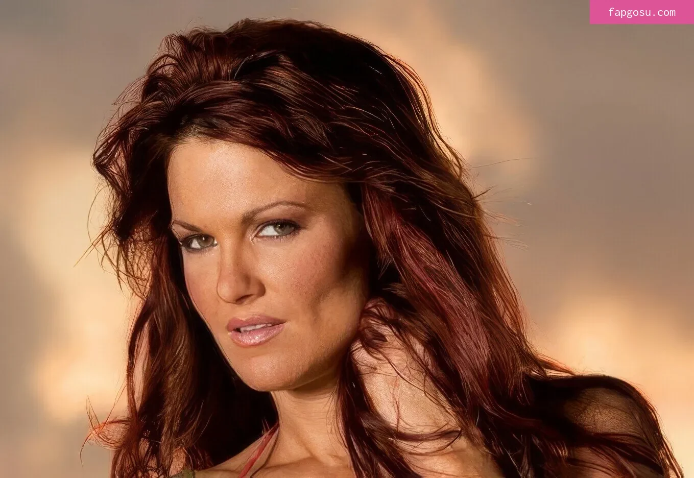 Lita (Amy Dumas)