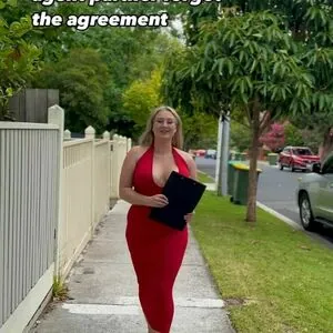 Lucy Adler content