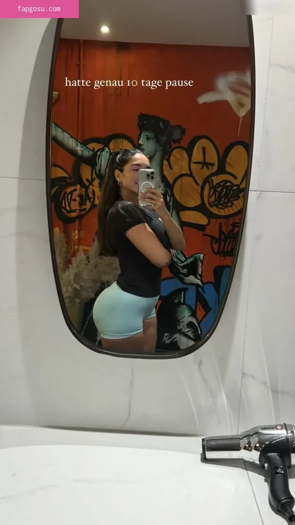 Lya Aylin