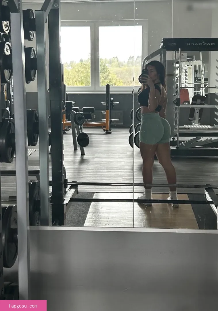 Lya Aylin