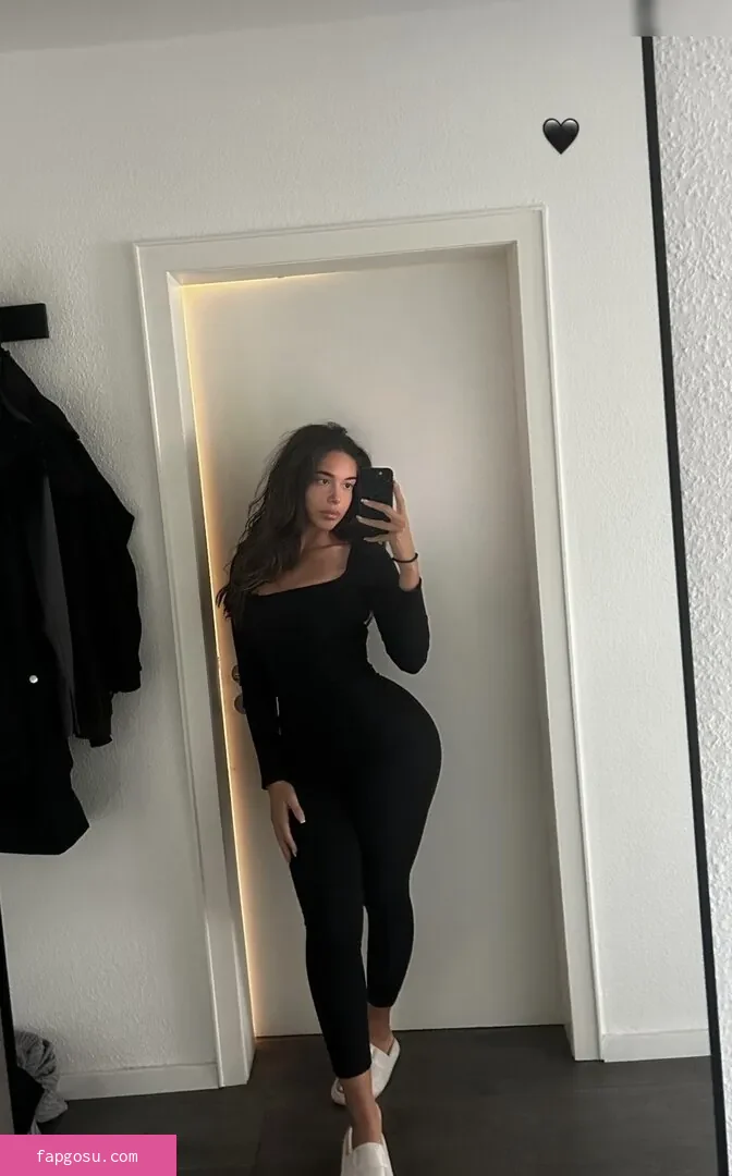 Lya Aylin
