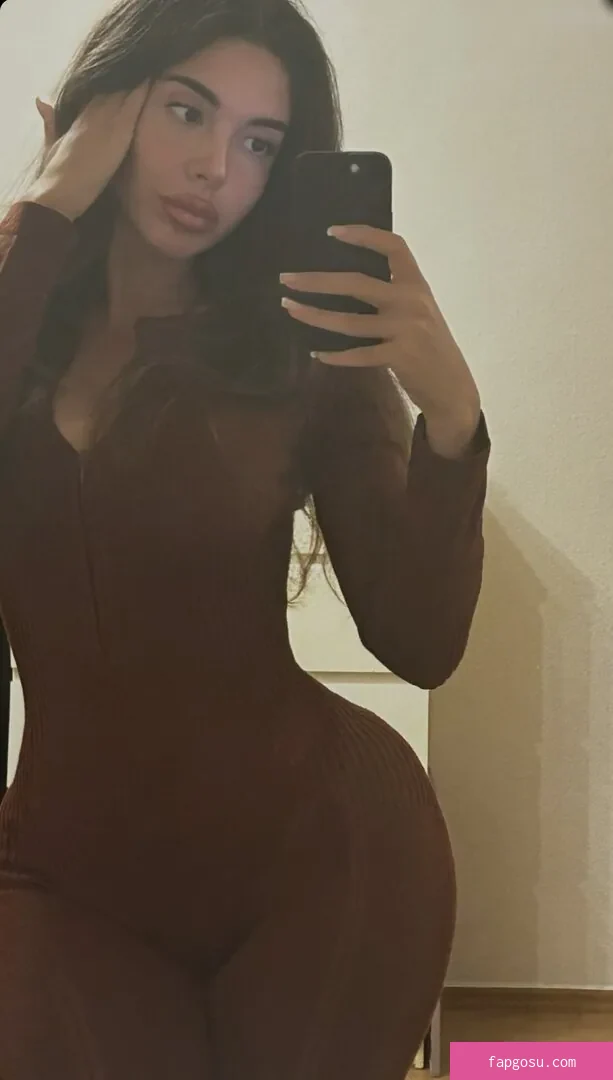 Lya Aylin