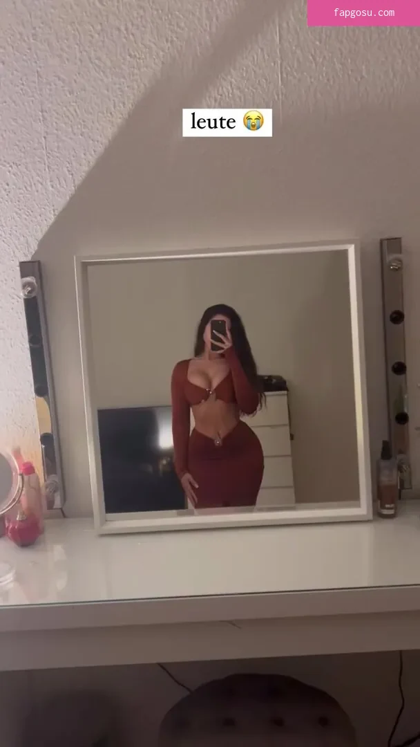 Lya Aylin
