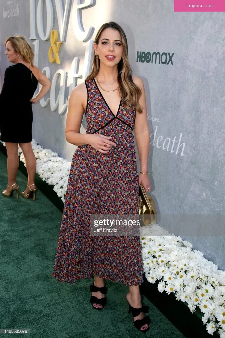 Laura Bailey