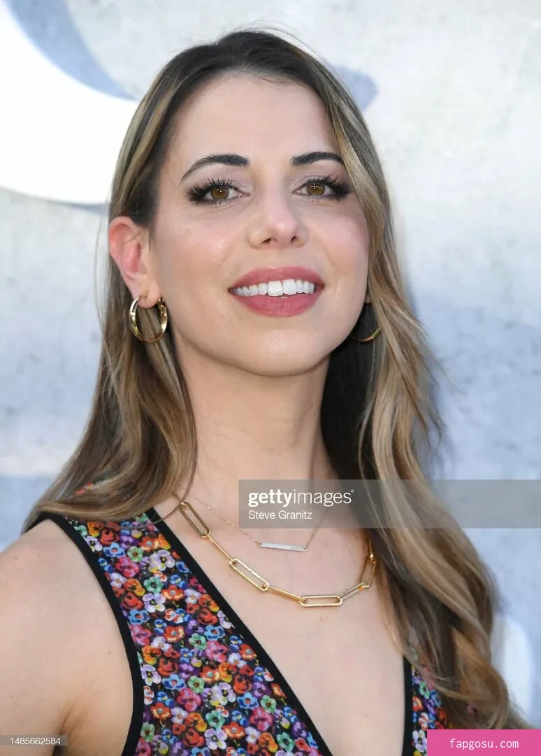 Laura Bailey