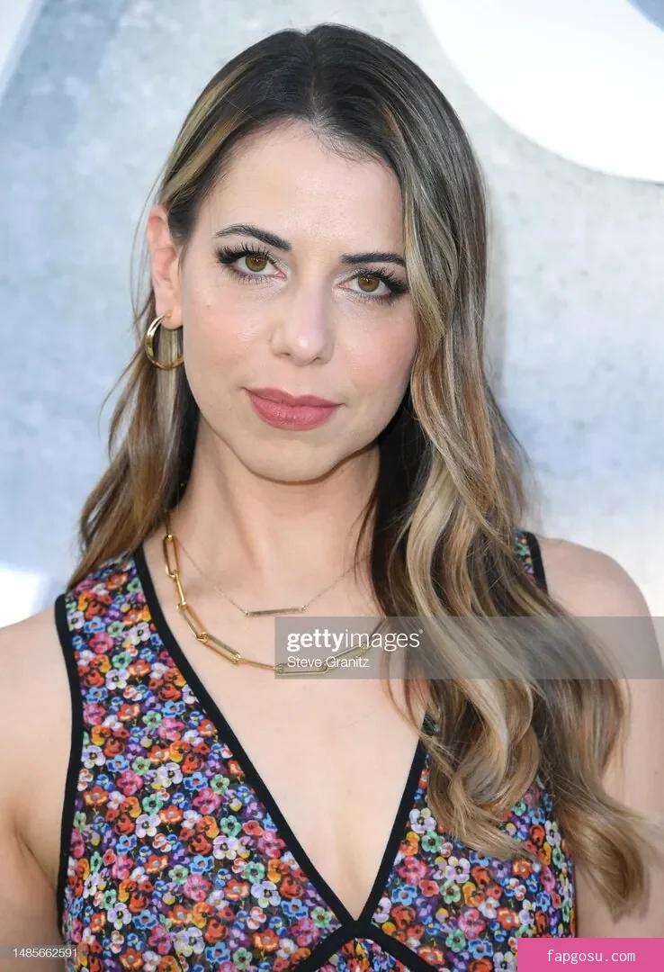 Laura Bailey