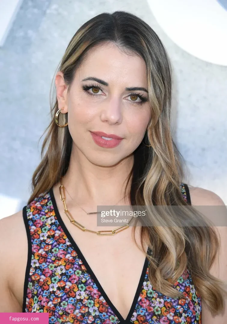 Laura Bailey