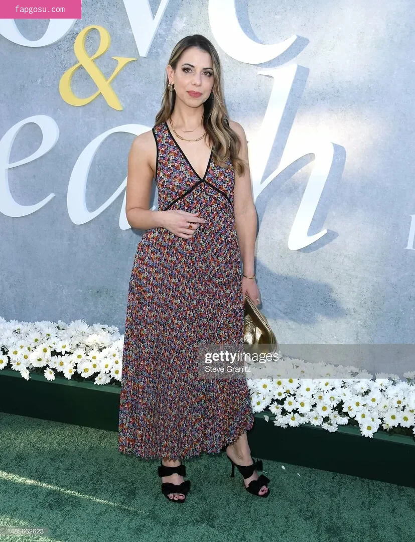 Laura Bailey
