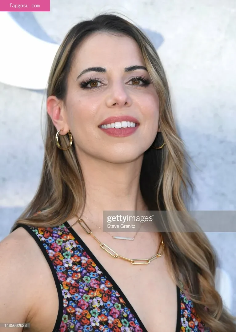 Laura Bailey