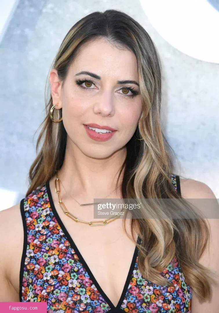 Laura Bailey