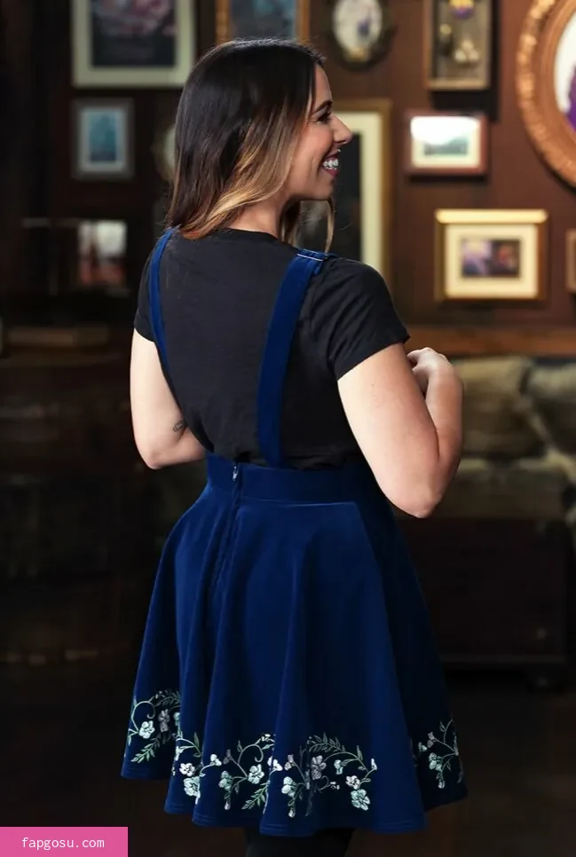 Laura Bailey