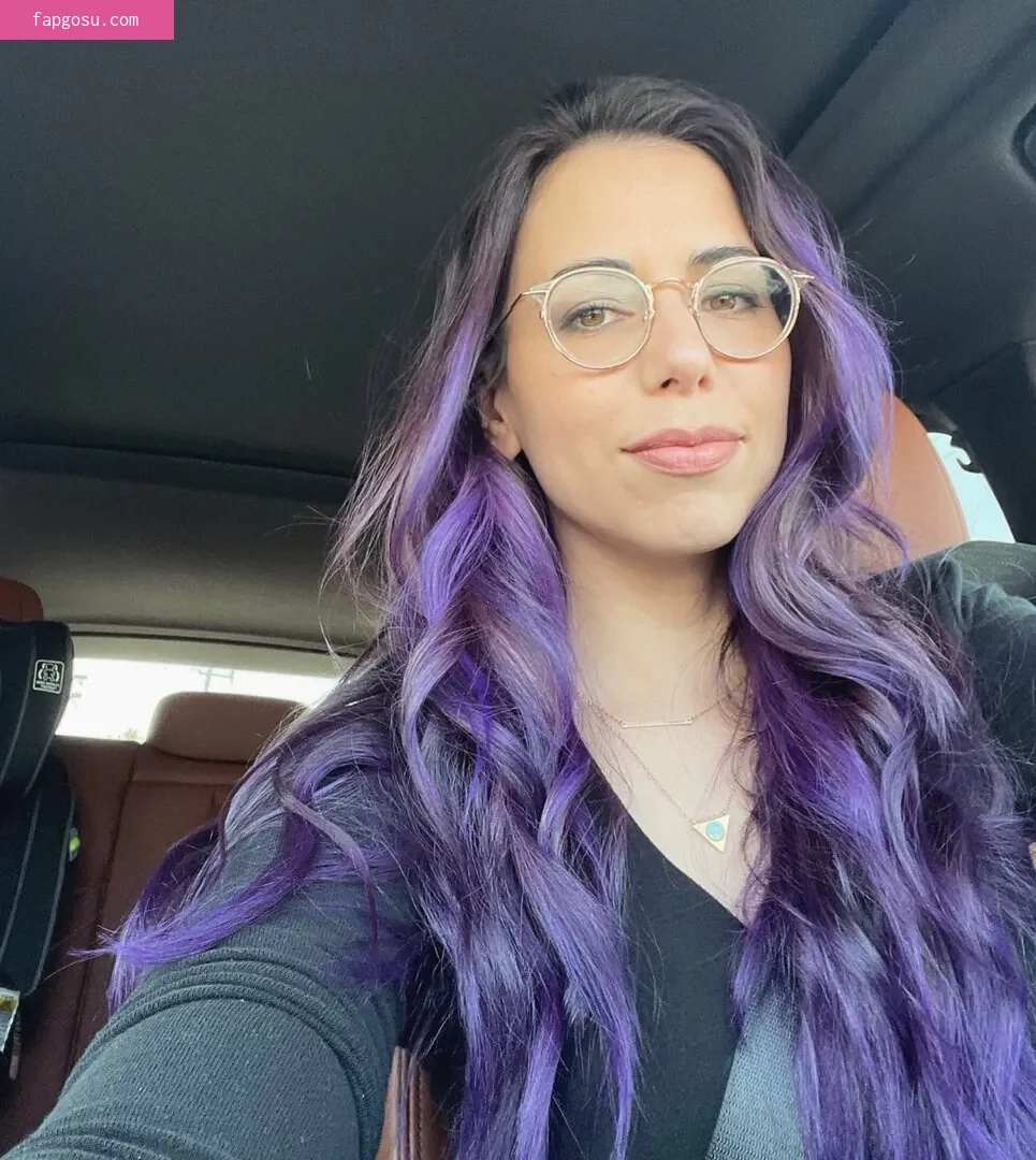 Laura Bailey