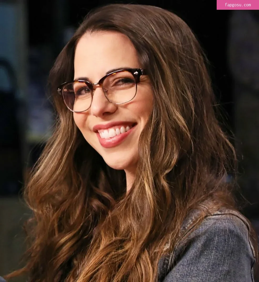 Laura Bailey